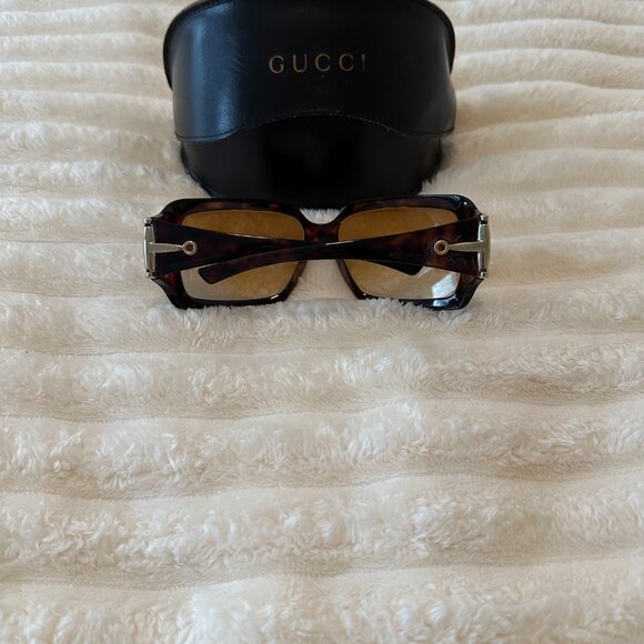 Brown Gucci Sunglasses - Picture 2 of 16